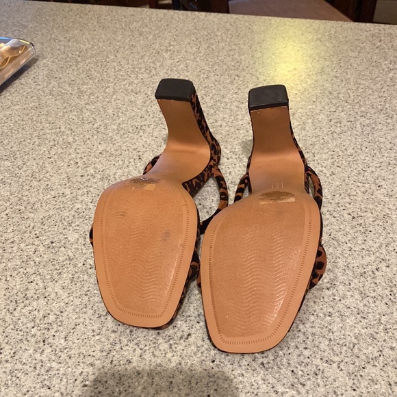 Steven by Steve Madden “Jersey” Leopard Heel-Size 6 - Picture 7 of 9